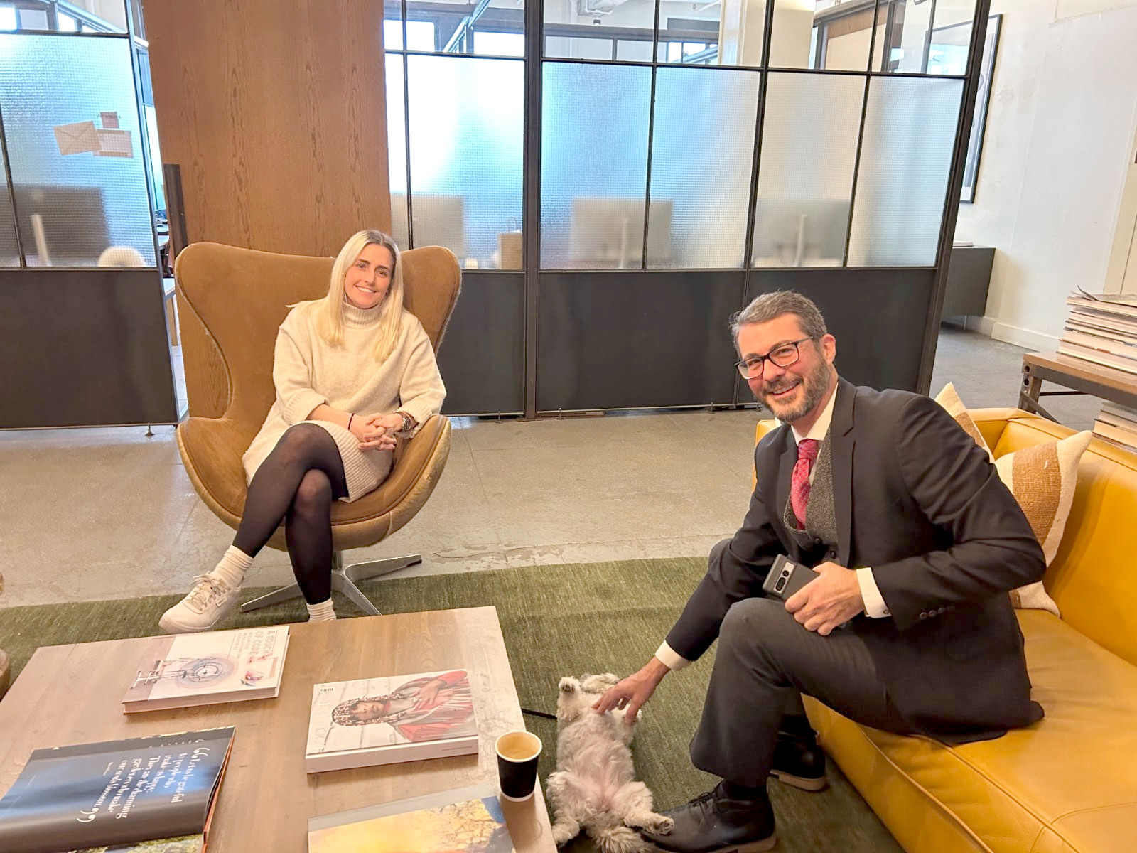 nyc_meeting_dog.jpg